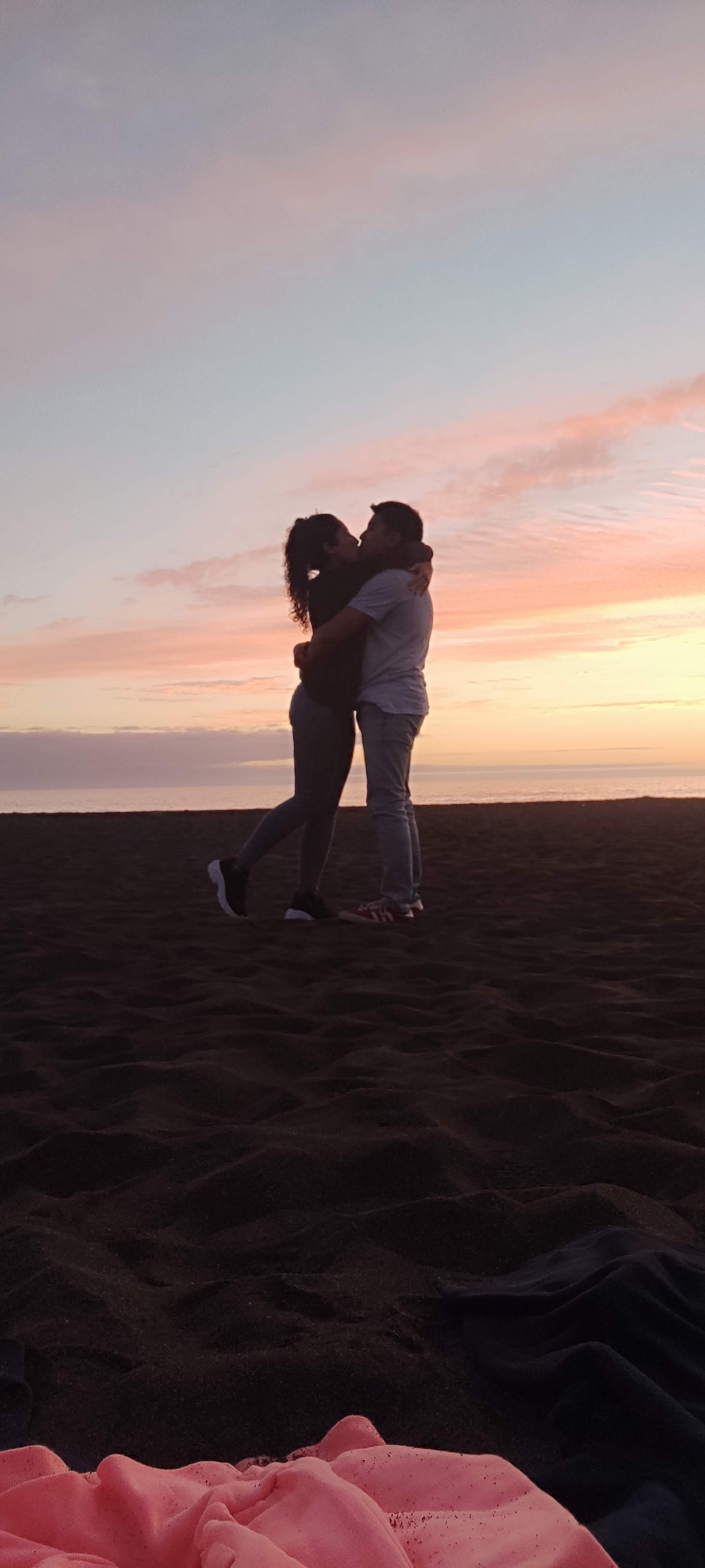 Atardecer en Pichilemu juntos 😍